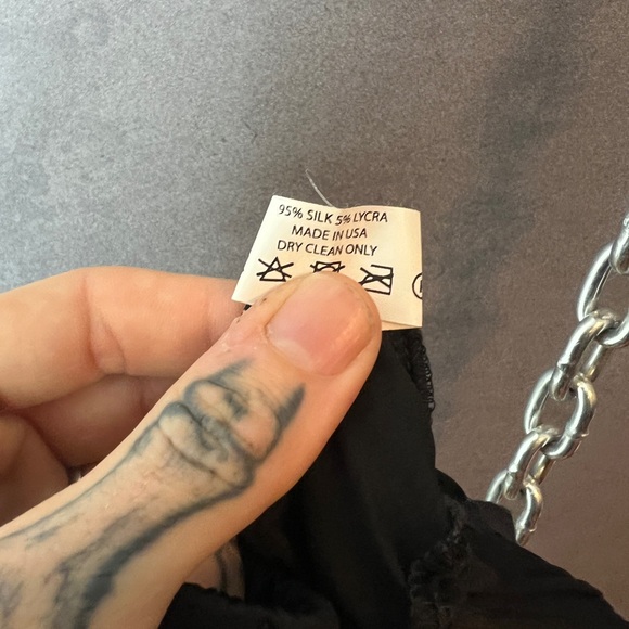 Maggie Ward M silk jogger sweat pants in black - Picture 6 of 7